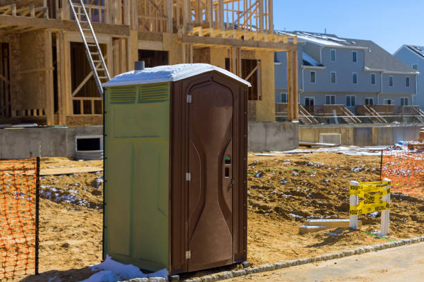 Portable Toilet Options We Offer in Canal Fulton, OH